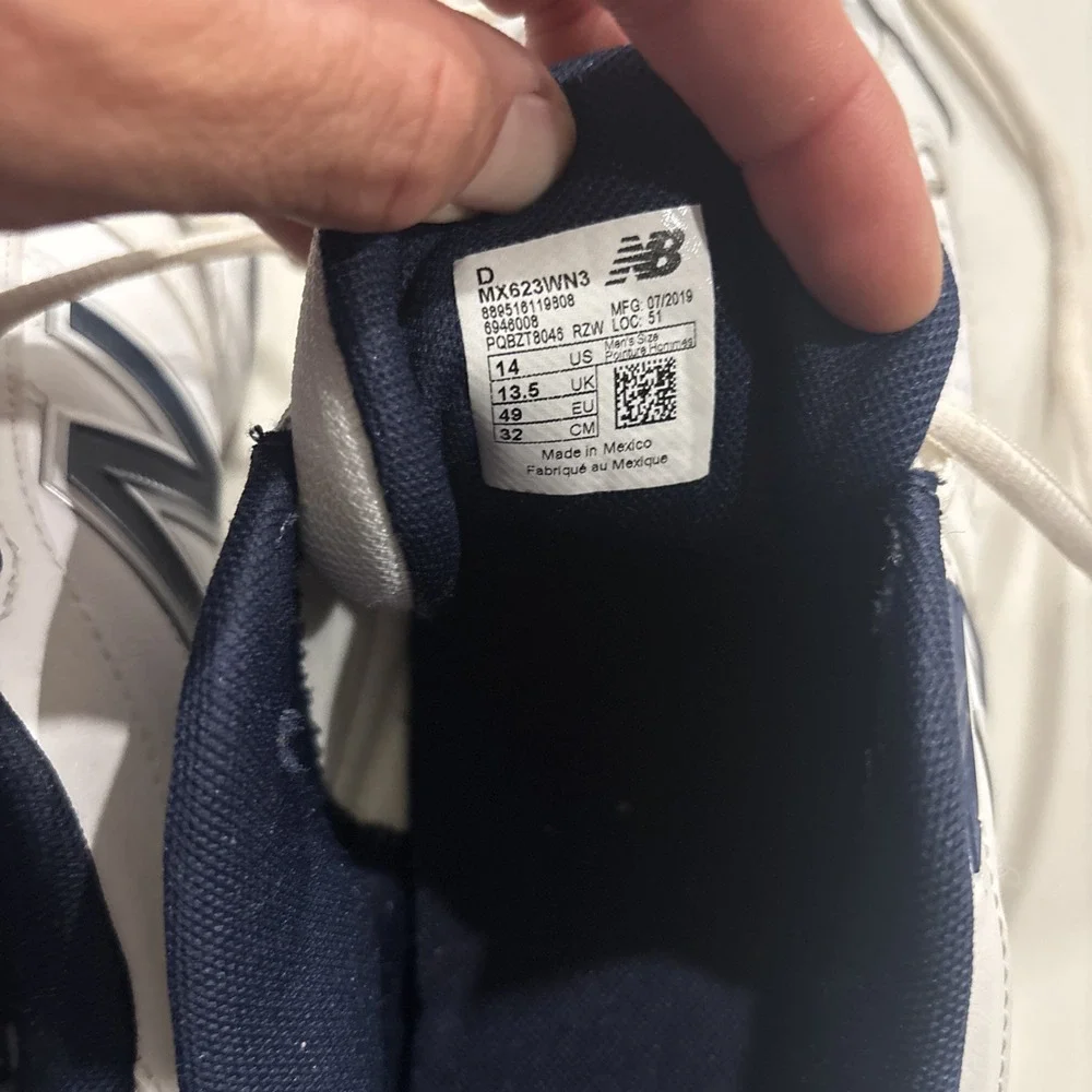 Size 14 - New Balance 623 V3 Wide White Navy